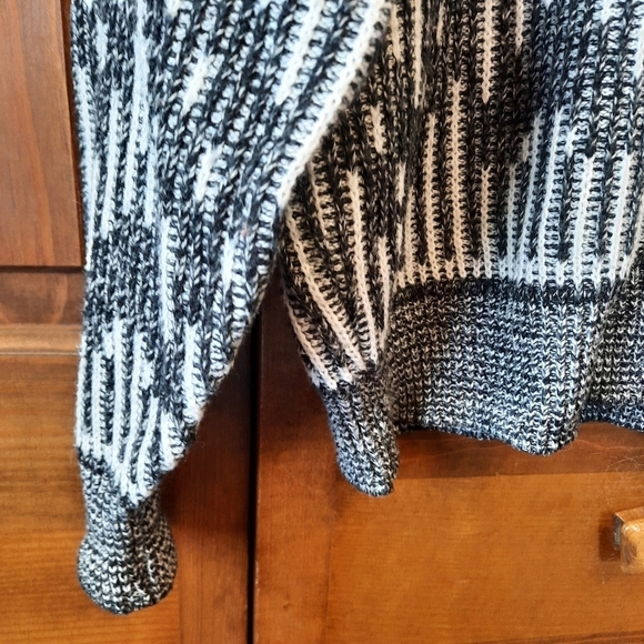Vintage London Fog black & white geometric ribbed knit pattern Grandpa sweater - Picture 6 of 8